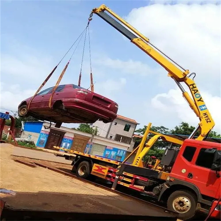 三伏潭镇吊车救援小汽车怎么吊