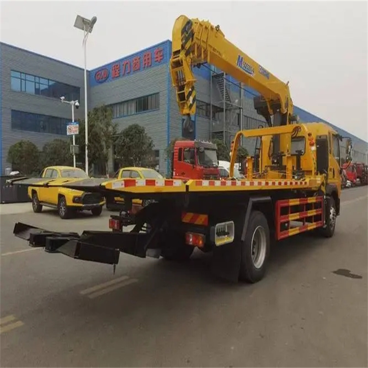 三伏潭镇附近小随车吊出租电话，轻松解决搬运烦恼