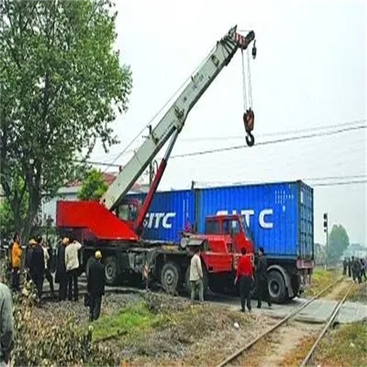 三伏潭镇如何快速找到附近的吊车救援公司