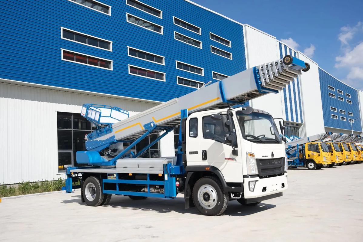 三伏潭镇出租云梯车高空作业车 建筑垃圾搬运